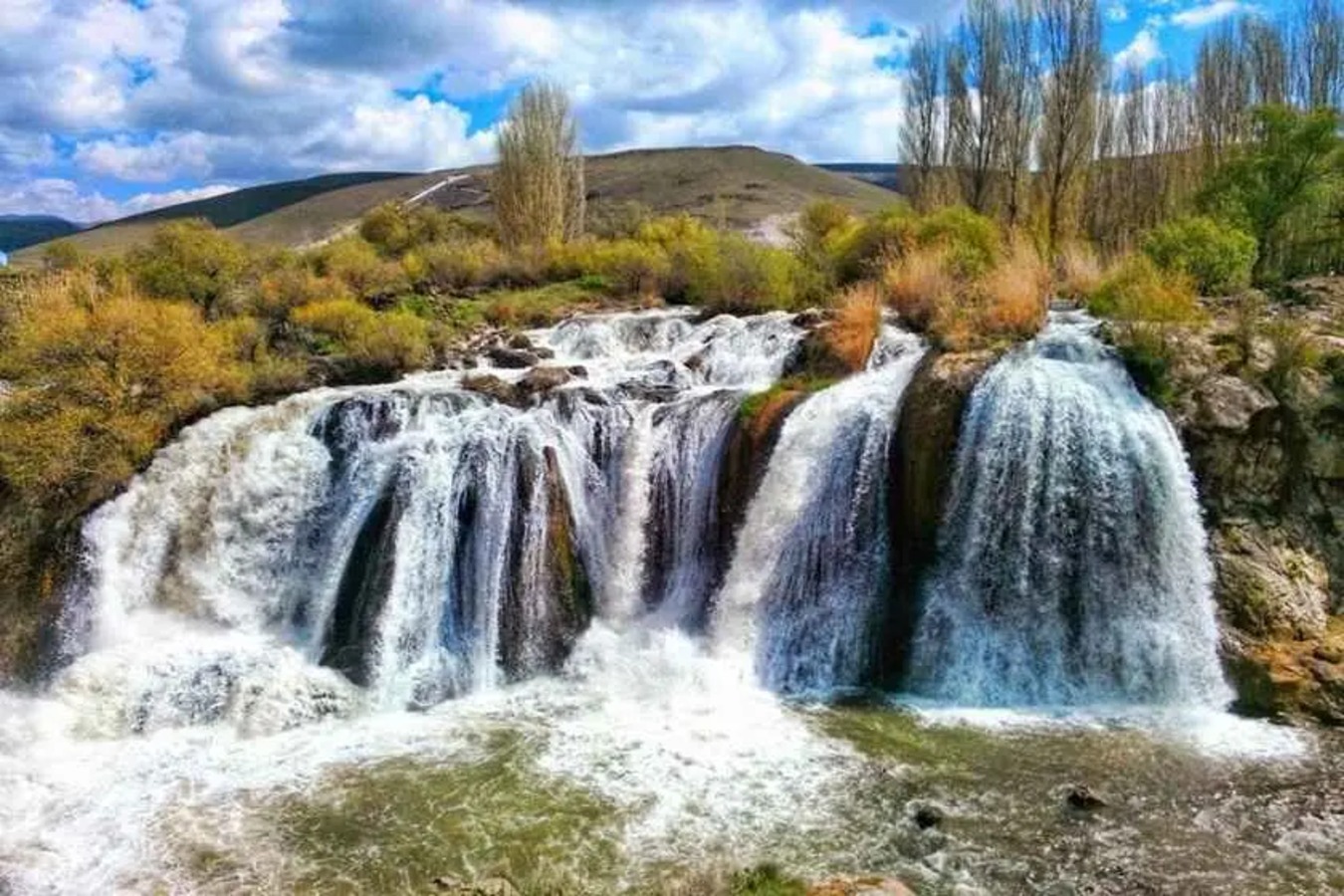 جاهای دیدنی وان در ۱۴۰۵؛ غیر از خرید کجا برویم؟