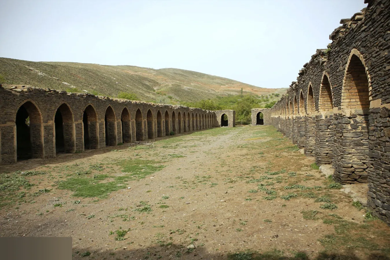 روستای ورکانه همدان؛ راهنمای جامع سفر به پایتخت سنگی ایران